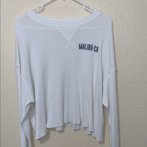 Brandy Melville Malibu white thermal long sleeve - Picture 4 of 6